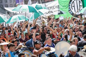 Steigende Armut und Gewerkschaftsproteste in Argentinien